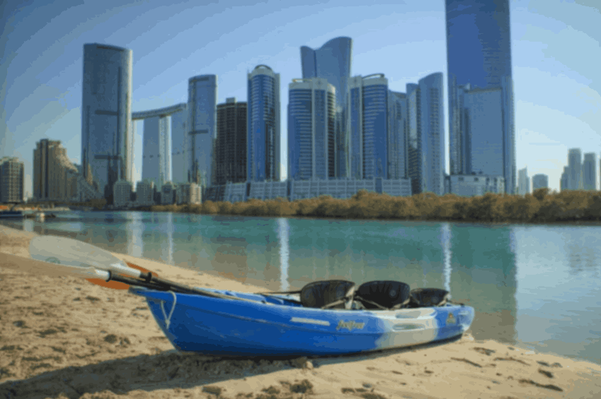 Does Reem Central Park Offer Boating and Beach Activities?